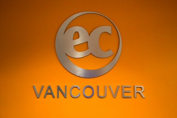 faxada da EX Vancouver