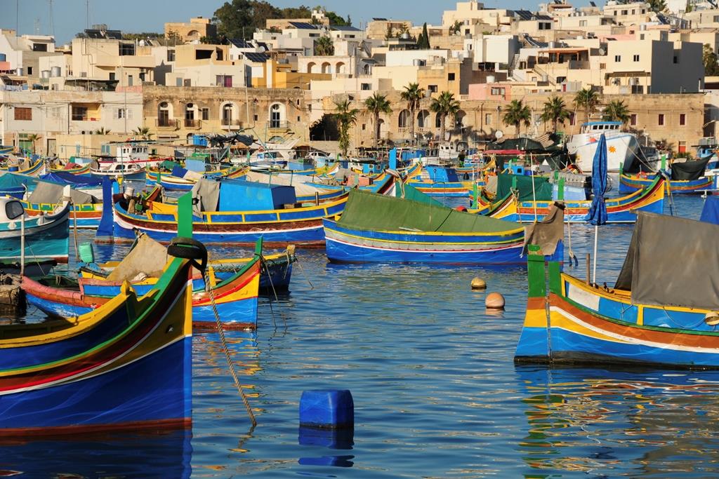 Marsaxlokk, charmosa vila de pescadores em Malta