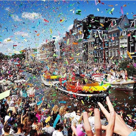 parada-gay-amsterdam